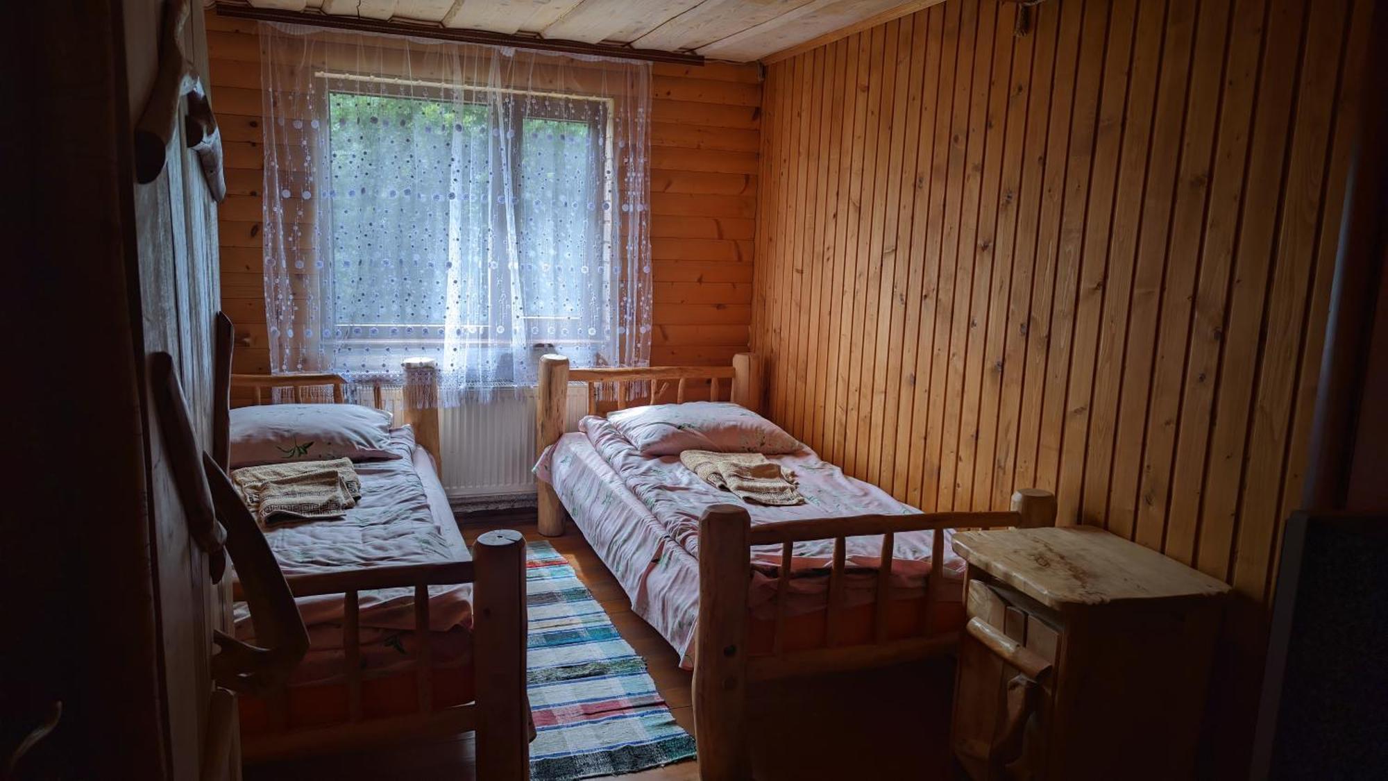 Zatishok Bilya Richky Villa Pilipets Bilik gambar